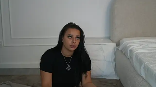 LuciannaBell webcam