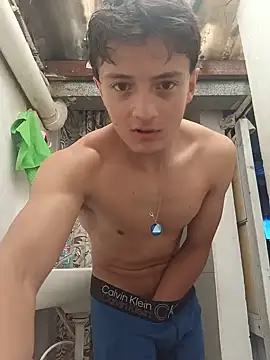 Davitfitnosuke