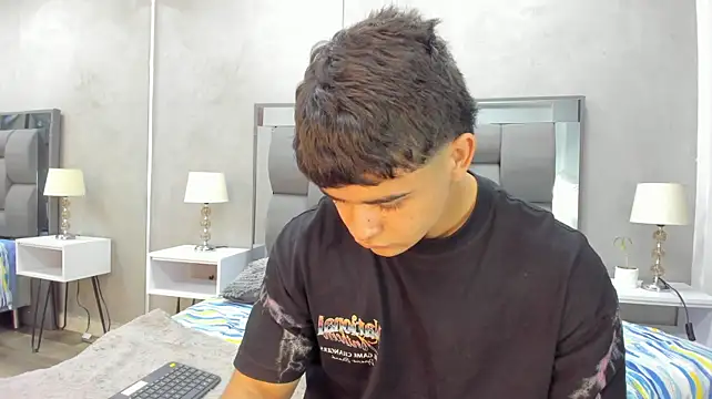 Charlie___Musk webcam