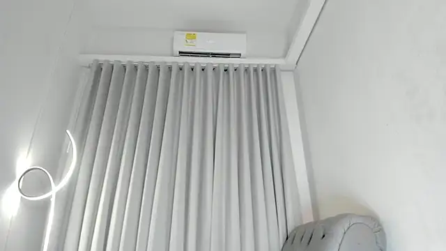 Krissi_latore