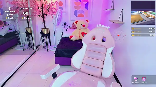 Maggy_t18 live cam on StripChat