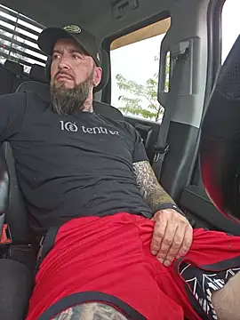 Beardedtattood webcam