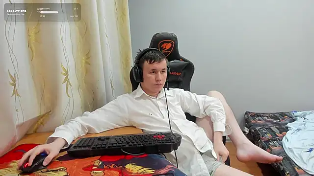 iliaskrislove webcam