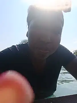 Candylips22 webcam