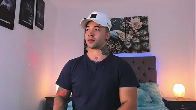 Mathew_Colee webcam