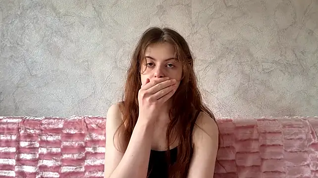 BuzzingRaid live cam on StripChat