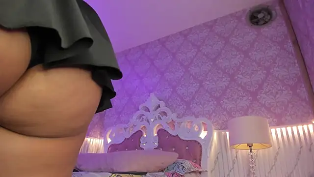 little_doll4u__ webcam