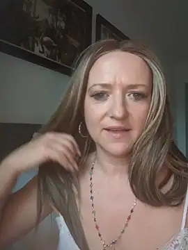 Emmas-Little-SecretXX webcam