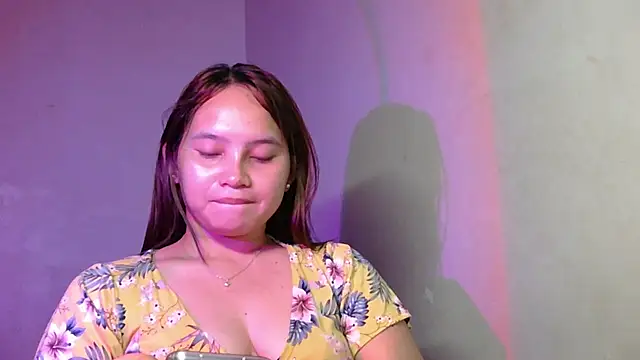 Fhwilloughbyxx webcam