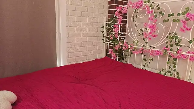 CarriMcnamara webcam