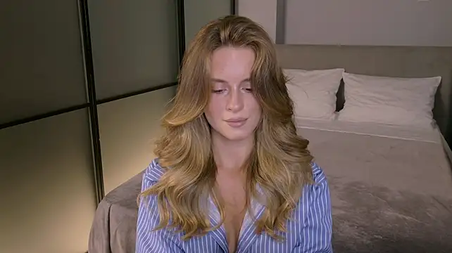 RozzitaBedberry webcam