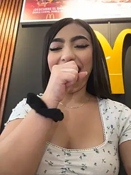 Valentina-gomezz webcam