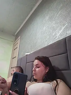 Greta_Tamar webcam