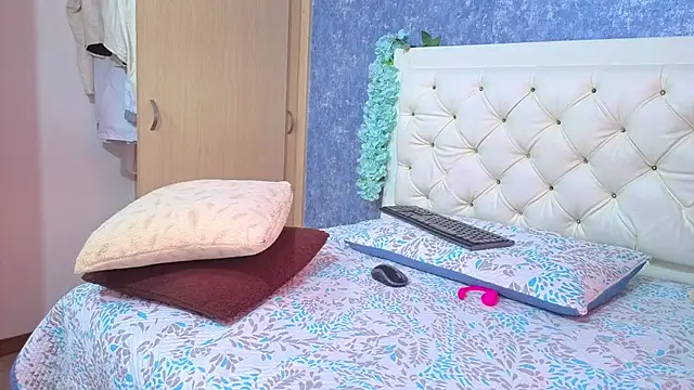 yulissa_girls webcam