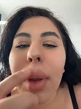 DaianaKimberly webcam