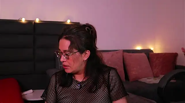 kathieandpovcock1 webcam