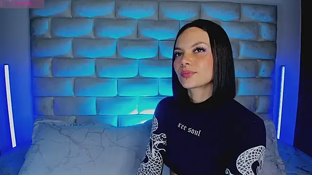HollyGrey_ live cam on StripChat
