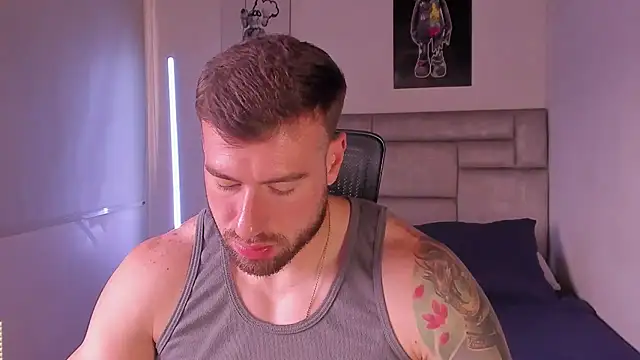 paul_rogerr webcam