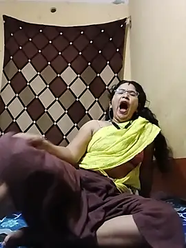ANUGIRL203 webcam