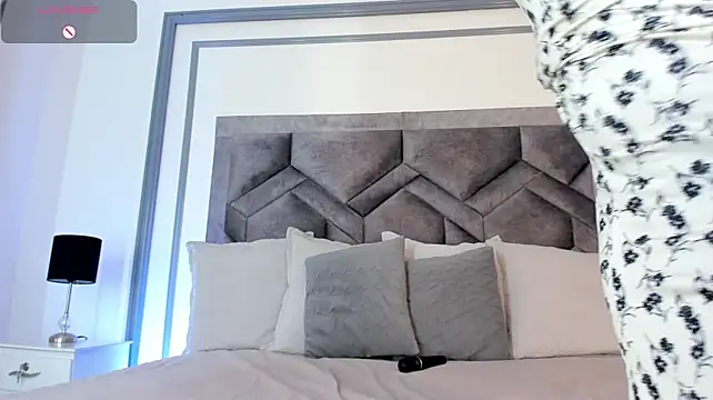 cocoamore webcam