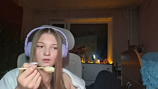 ErickaArtley webcam