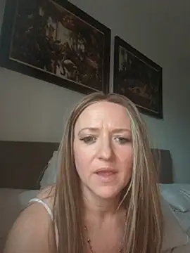 Emmas-Little-SecretXX webcam