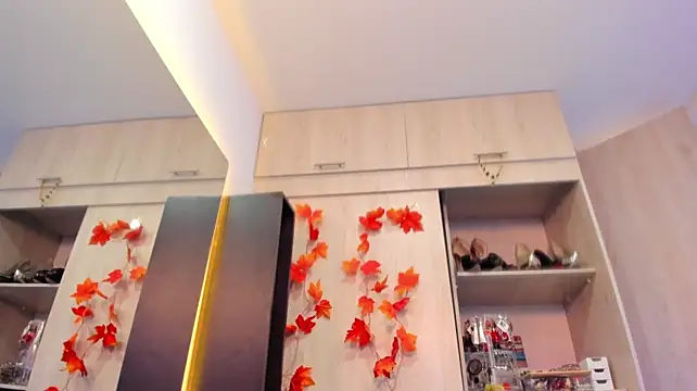 BellaFlaming webcam