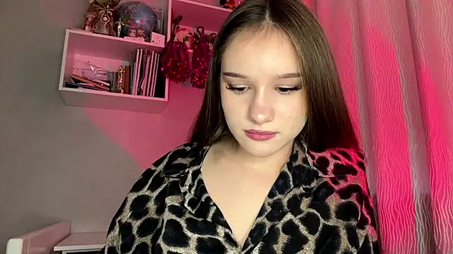 donettealaya's live room