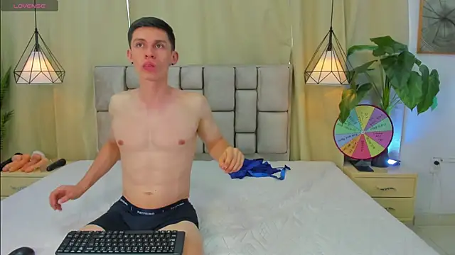 lhia_and_oliver webcam
