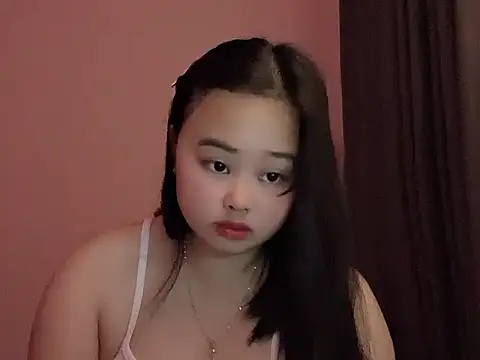 Nhungnhung201 webcam