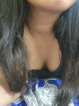 CuteSarikaLIVE webcam