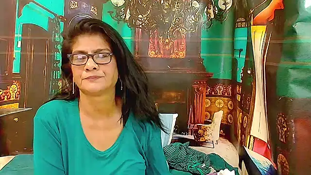 IndianAllure webcam