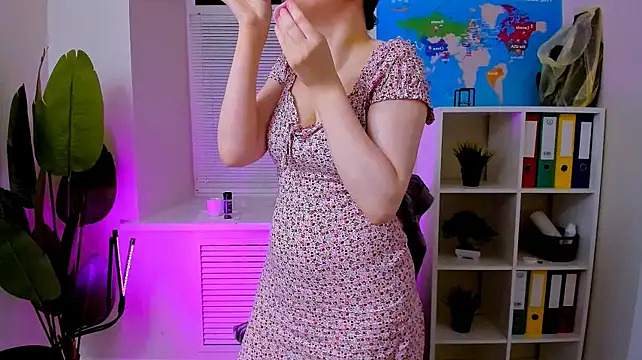 CarolGiggly webcam
