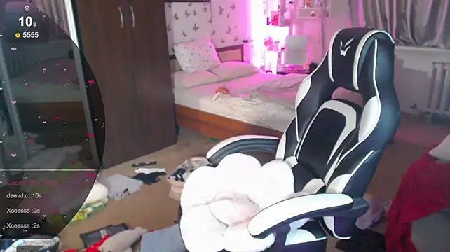 Kira_honeyy webcam