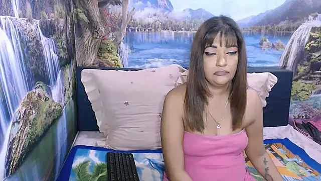 indianaqua live cam on StripChat