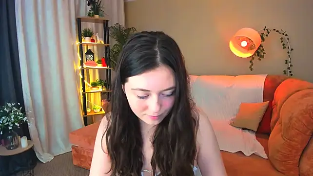 AlluringLookk webcam