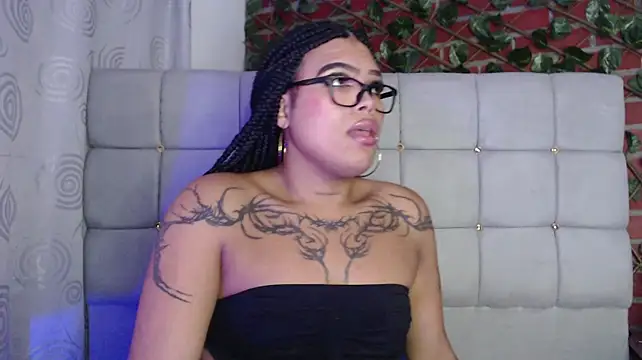 charlotte_brawn webcam