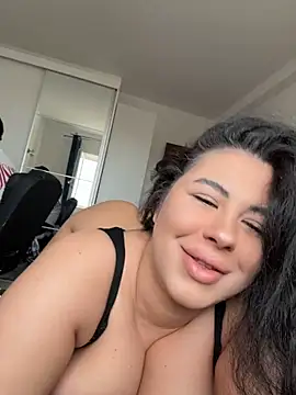 DaianaKimberly webcam