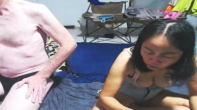 1CuteAndSexy69 webcam