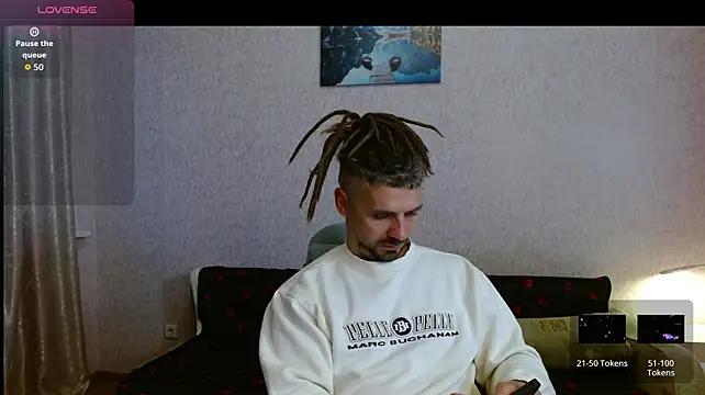 Aestheticguy101 webcam