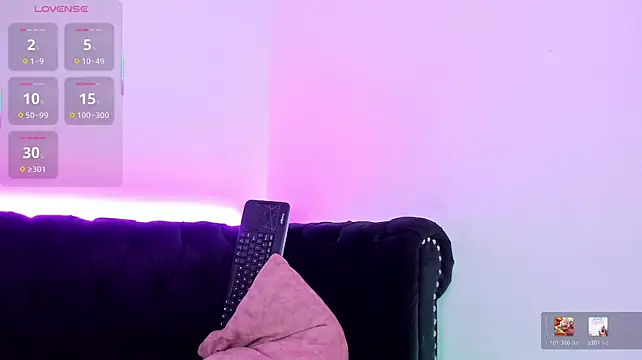 Axel_grey_
