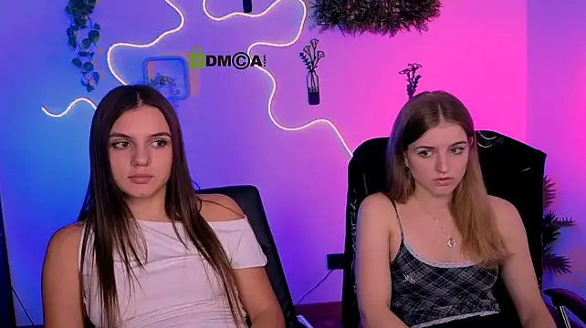 lisa_dark_ live cam preview