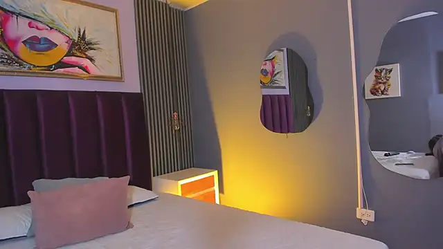 LauraAristizabal live cam preview