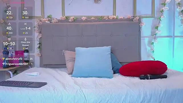 Mia_collins16 webcam