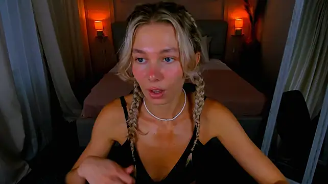 LuluAlis webcam