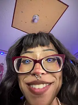 suky_fox webcam