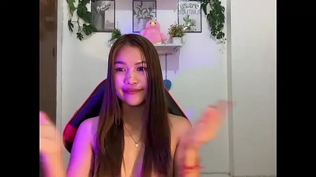 elonarae webcam