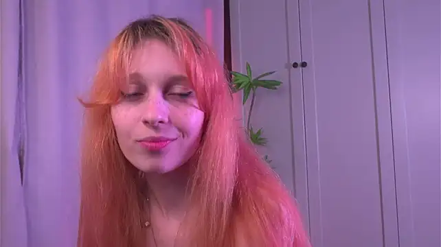 tgirlfoxy webcam