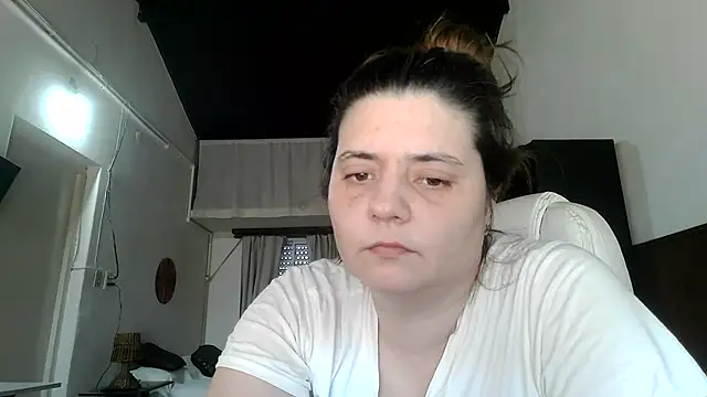 Mikii_ webcam