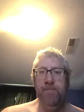 sneakyzekey420 webcam